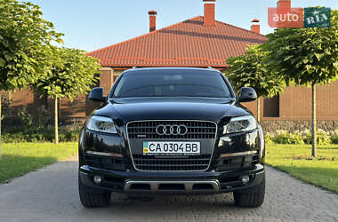Позашляховик / Кросовер Audi Q7 2008 в 