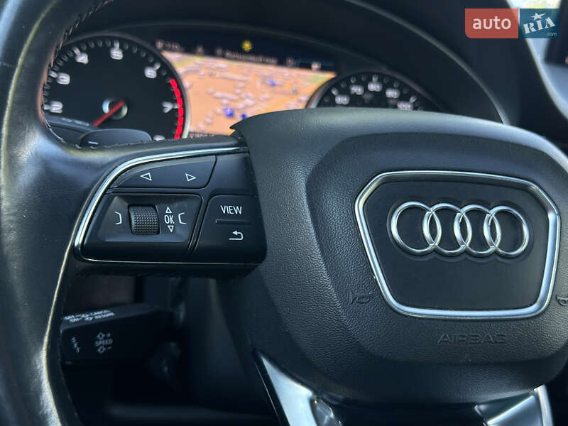Внедорожник / Кроссовер Audi Q7 2017 в Одессе
