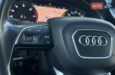 Внедорожник / Кроссовер Audi Q7 2017 в 