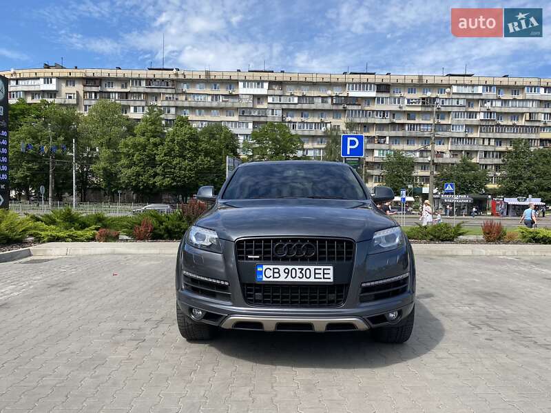 Внедорожник / Кроссовер Audi Q7 2014 в Киеве