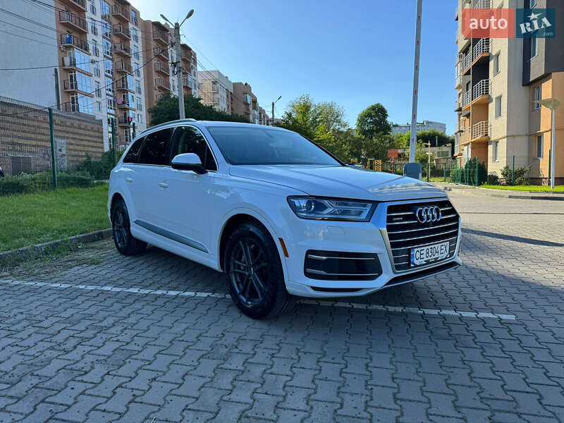Внедорожник / Кроссовер Audi Q7 2018 в Черновцах