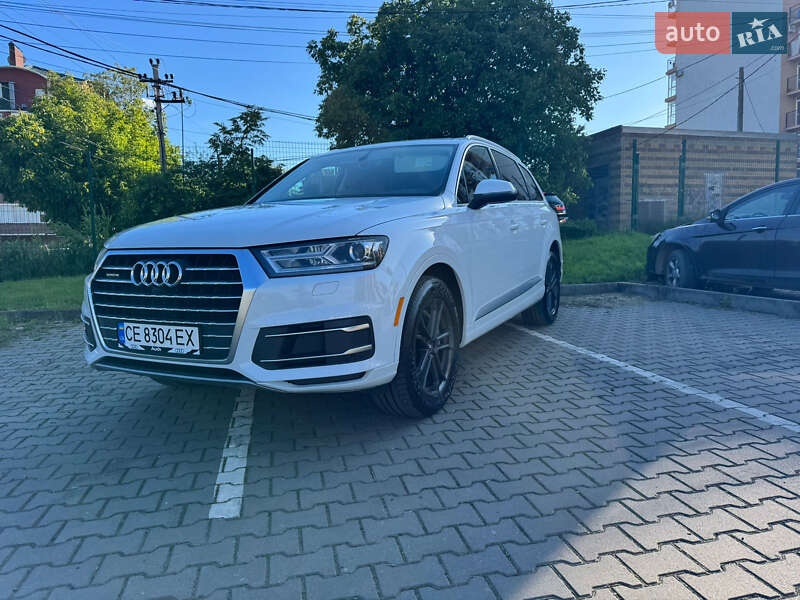 Внедорожник / Кроссовер Audi Q7 2018 в Черновцах