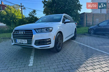 Позашляховик / Кросовер Audi Q7 2018 в 
