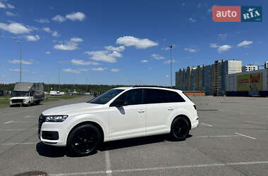 Внедорожник / Кроссовер Audi Q7 2017 в Киеве