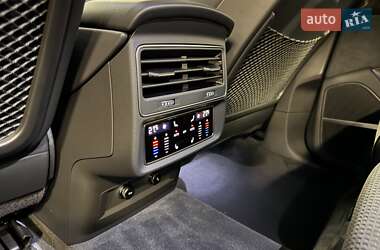 Внедорожник / Кроссовер Audi Q7 2024 в 