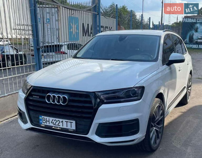 Внедорожник / Кроссовер Audi Q7 2018 в Одессе фото 18 Внедорожник / Кроссовер Audi Q7 2018 в Одессе