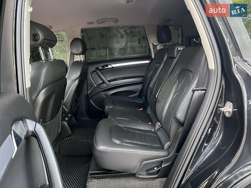Позашляховик / Кросовер Audi Q7 2007 в Миколаєві