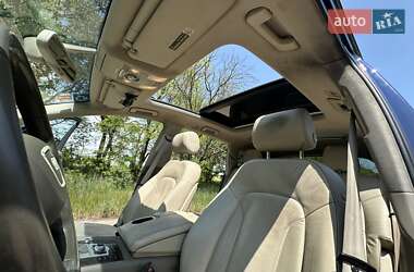 Внедорожник / Кроссовер Audi Q7 2012 в 