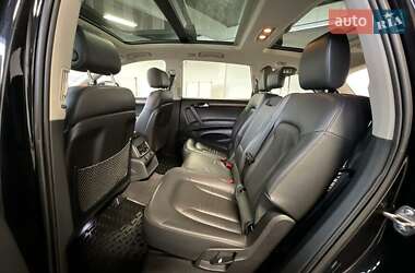 Внедорожник / Кроссовер Audi Q7 2013 в 