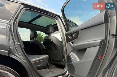 Внедорожник / Кроссовер Audi Q7 2022 в 