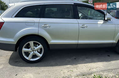 Позашляховик / Кросовер Audi Q7 2007 в 