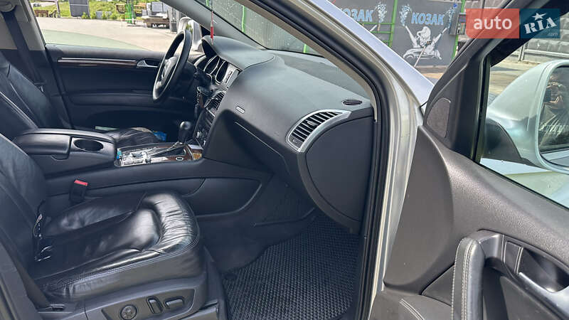 Позашляховик / Кросовер Audi Q7 2007 в Кам'янець-Подільському