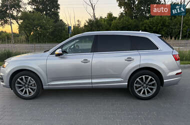 Внедорожник / Кроссовер Audi Q7 2018 в 