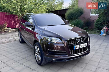 Внедорожник / Кроссовер Audi Q7 2011 в 