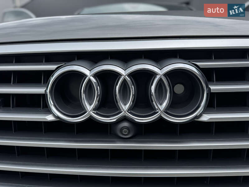 Внедорожник / Кроссовер Audi Q7 2016 в Мукачево