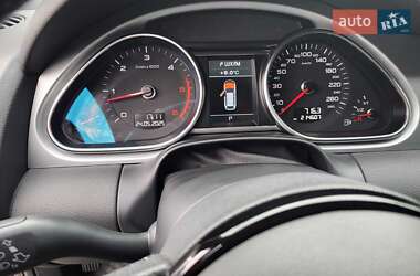 Внедорожник / Кроссовер Audi Q7 2013 в 