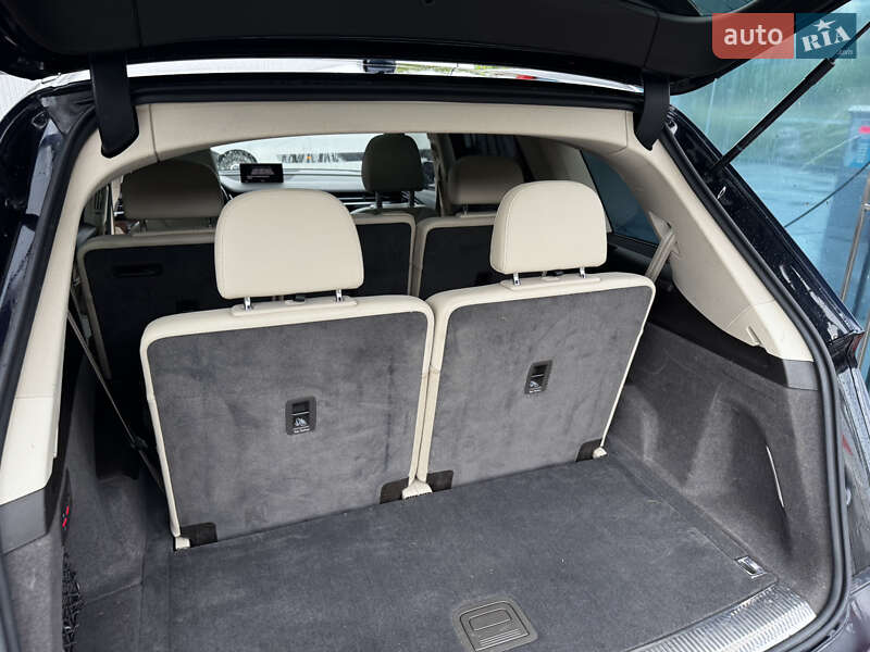 Внедорожник / Кроссовер Audi Q7 2017 в Львове
