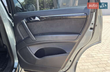 Внедорожник / Кроссовер Audi Q7 2009 в 