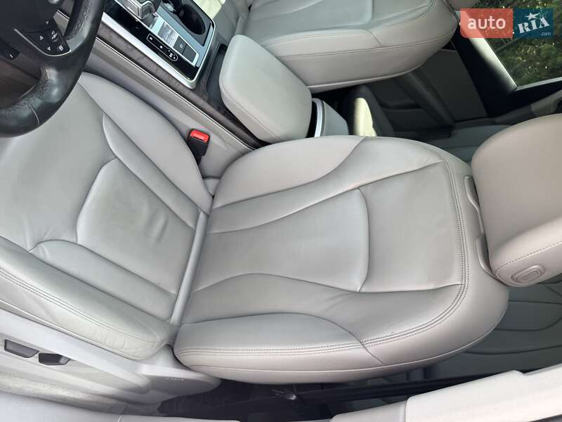 Внедорожник / Кроссовер Audi Q7 2021 в Ровно