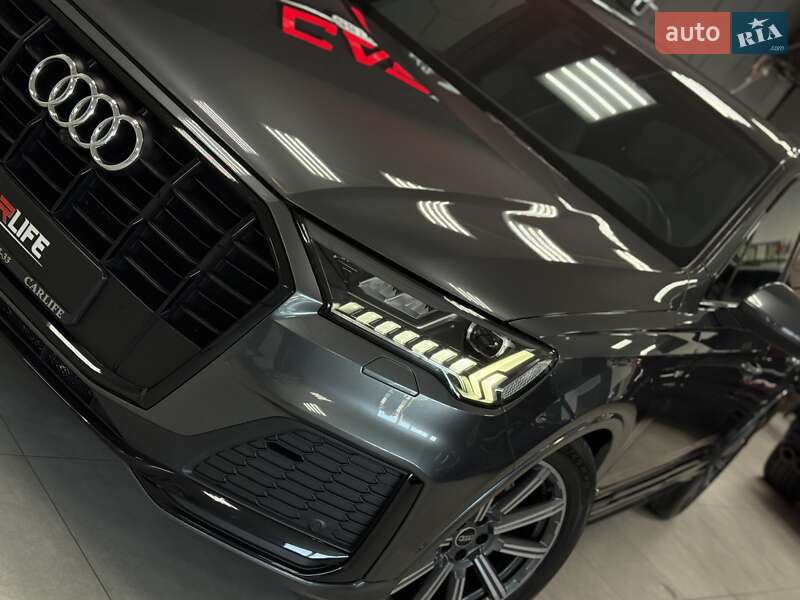 Позашляховик / Кросовер Audi Q7 2021 в Тернополі