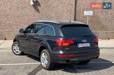 Внедорожник / Кроссовер Audi Q7 2007 в 
