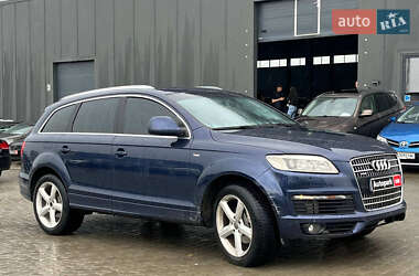 Внедорожник / Кроссовер Audi Q7 2007 в 