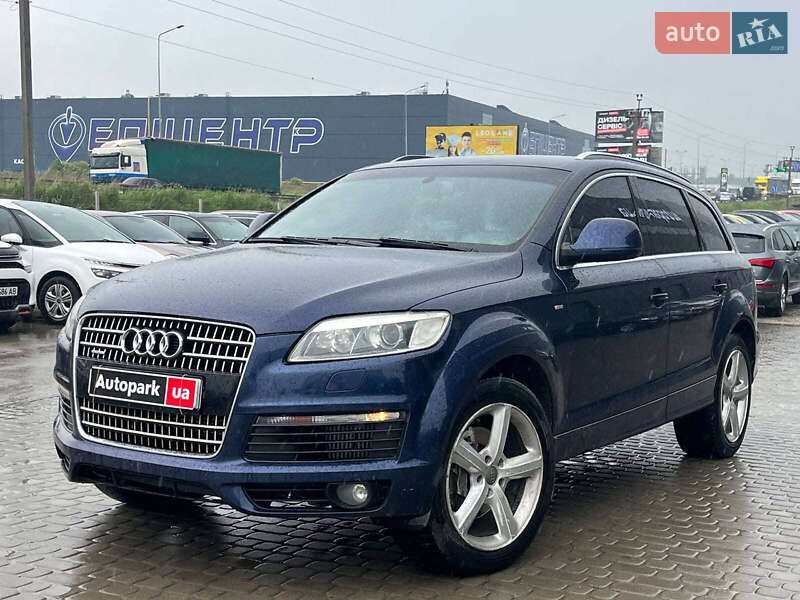 Внедорожник / Кроссовер Audi Q7 2007 в 