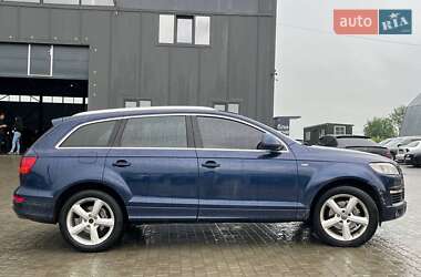 Внедорожник / Кроссовер Audi Q7 2007 в 