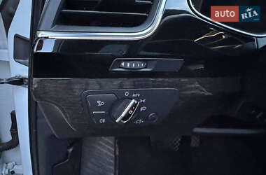 Внедорожник / Кроссовер Audi Q7 2017 в 