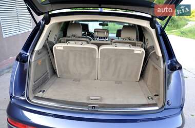 Внедорожник / Кроссовер Audi Q7 2013 в 