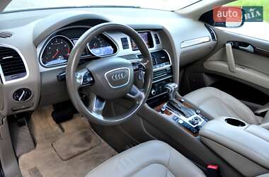 Внедорожник / Кроссовер Audi Q7 2013 в 