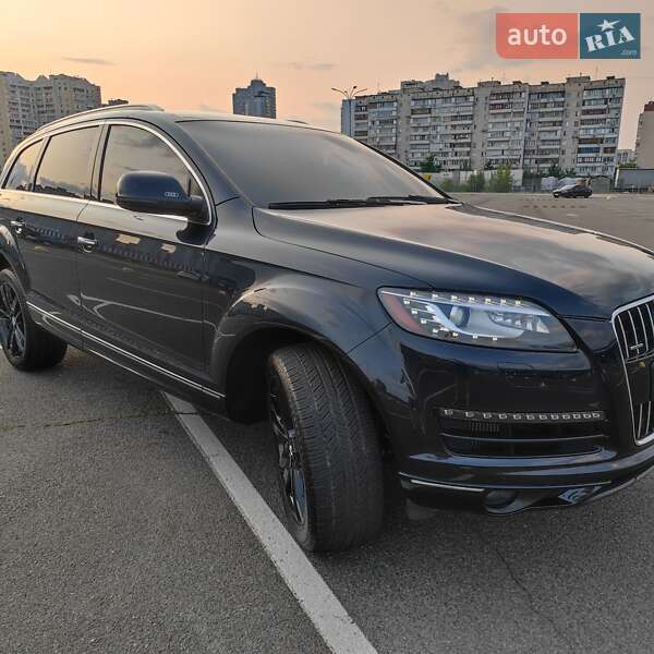 Внедорожник / Кроссовер Audi Q7 2010 в Киеве
