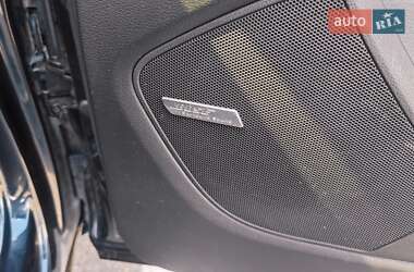 Внедорожник / Кроссовер Audi Q7 2010 в 