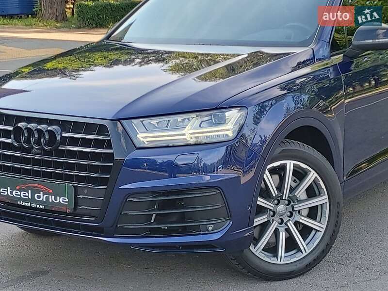 Позашляховик / Кросовер Audi Q7 2019 в Миколаєві