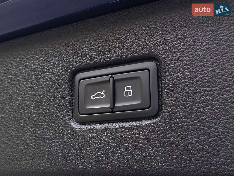 Позашляховик / Кросовер Audi Q7 2019 в Миколаєві