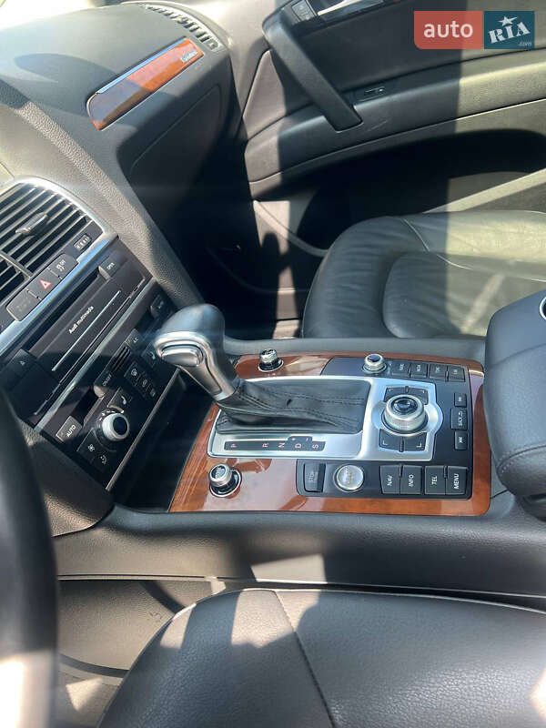 Позашляховик / Кросовер Audi Q7 2014 в Львові