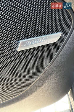 Внедорожник / Кроссовер Audi Q7 2014 в 