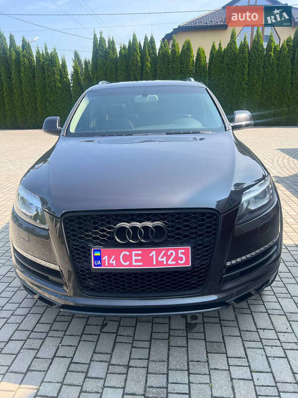 Позашляховик / Кросовер Audi Q7 2014 в Львові