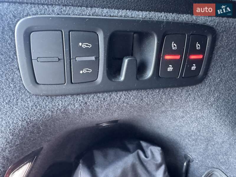 Внедорожник / Кроссовер Audi Q7 2016 в Тернополе