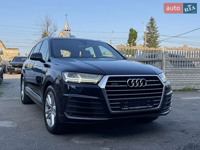 Внедорожник / Кроссовер Audi Q7 2016 в Тернополе