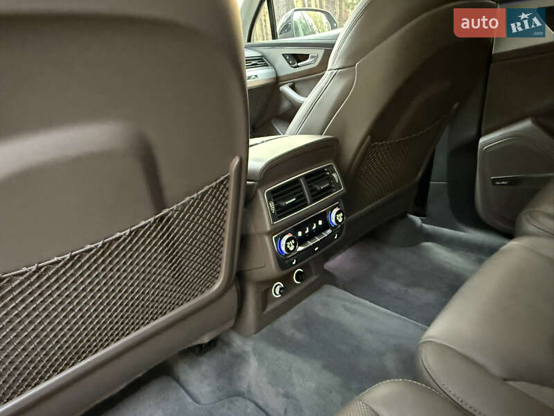 Внедорожник / Кроссовер Audi Q7 2019 в Киеве