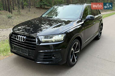 Внедорожник / Кроссовер Audi Q7 2019 в 
