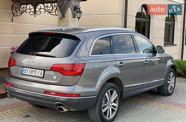 Внедорожник / Кроссовер Audi Q7 2012 в 