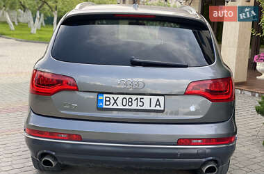 Внедорожник / Кроссовер Audi Q7 2012 в 