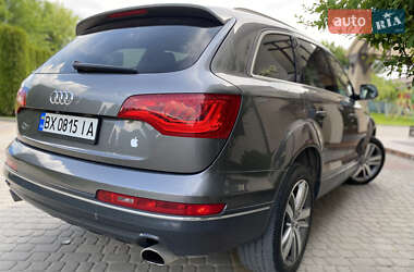 Внедорожник / Кроссовер Audi Q7 2012 в 