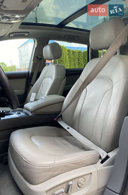 Внедорожник / Кроссовер Audi Q7 2012 в 