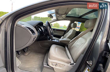Внедорожник / Кроссовер Audi Q7 2012 в 