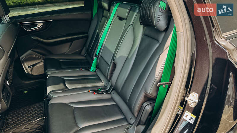 Внедорожник / Кроссовер Audi Q7 2020 в Хмельницком