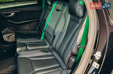 Внедорожник / Кроссовер Audi Q7 2020 в 