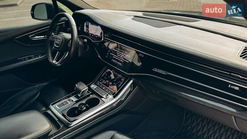 Внедорожник / Кроссовер Audi Q7 2020 в Хмельницком